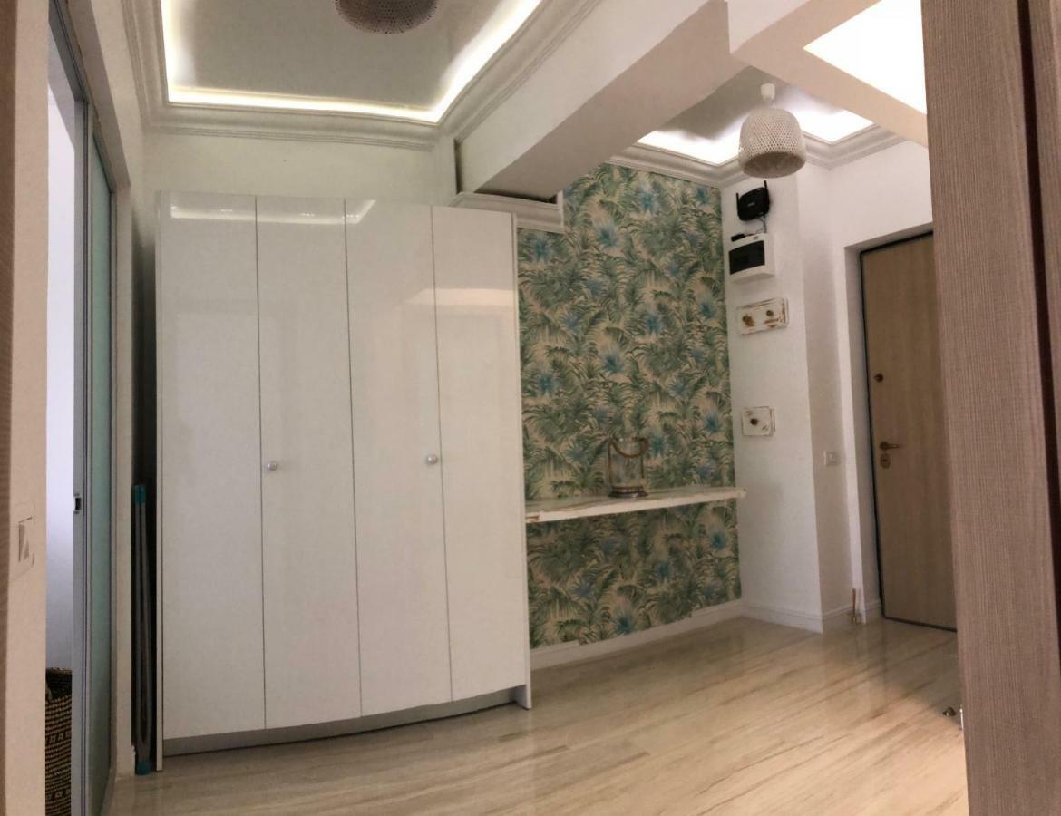 White Tower Mamaia - Private Apartment Exterior foto