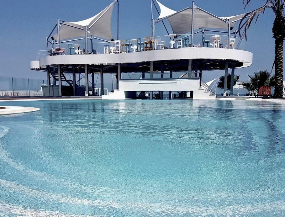 White Tower Mamaia - Private Apartment Exterior foto